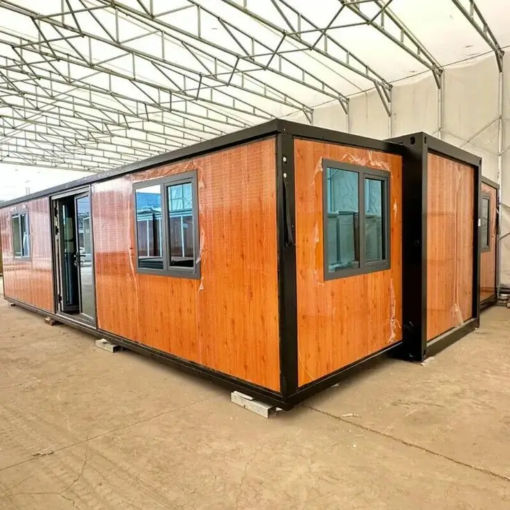 Modern Prefab Home - Image 3